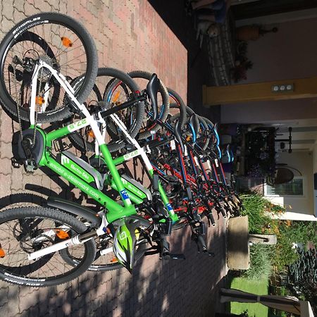 Aparthotel Kristall Altenmarkt im Pongau Bagian luar foto