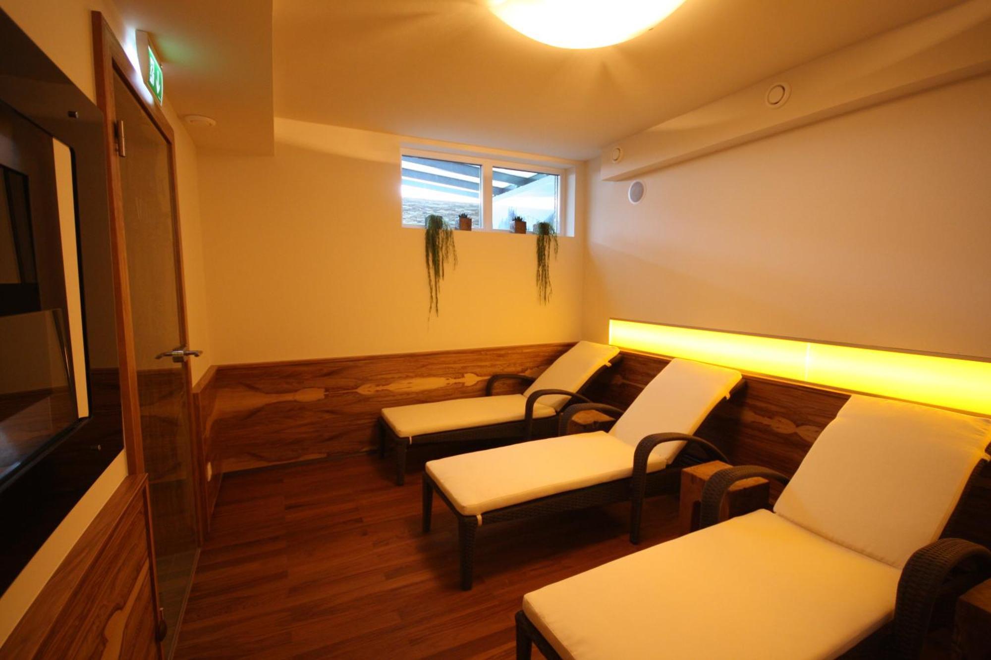 Aparthotel Kristall Altenmarkt im Pongau Bagian luar foto