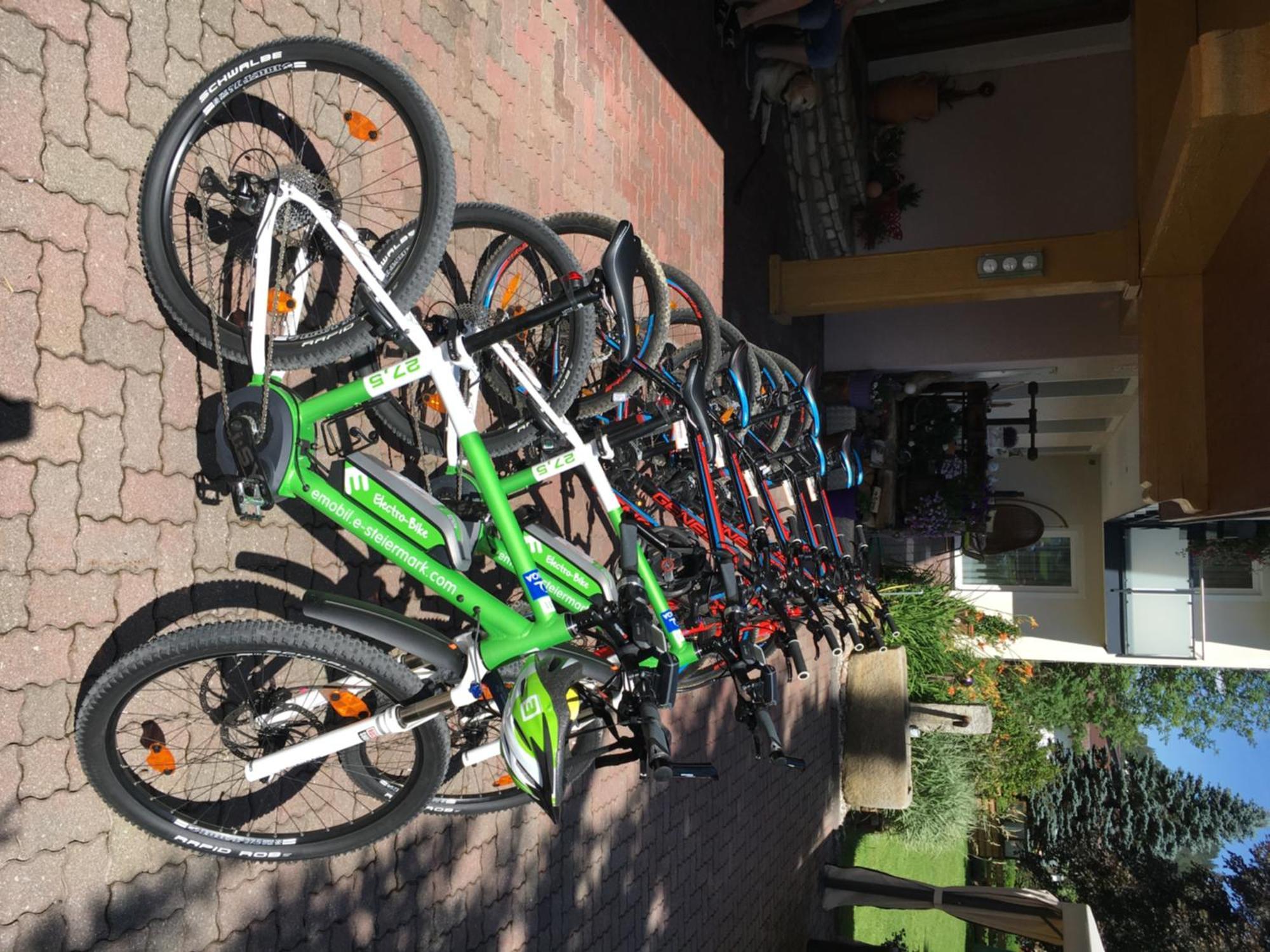 Aparthotel Kristall Altenmarkt im Pongau Bagian luar foto