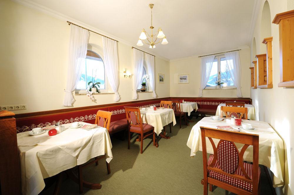 Aparthotel Kristall Altenmarkt im Pongau Bagian luar foto