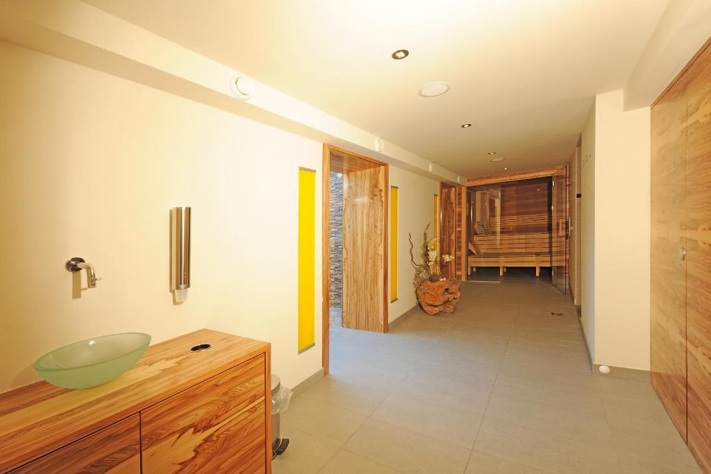 Aparthotel Kristall Altenmarkt im Pongau Bagian luar foto