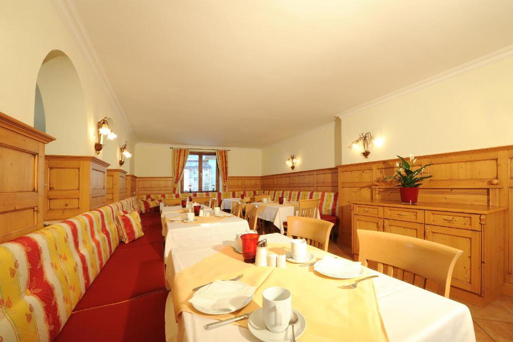 Aparthotel Kristall Altenmarkt im Pongau Bagian luar foto